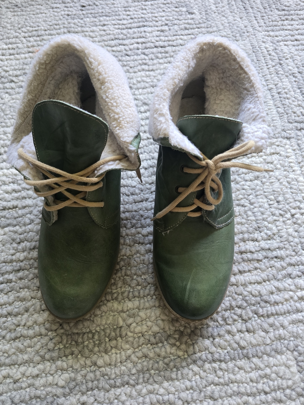 Green Faux-Shearling Lined Lace-Up Boots